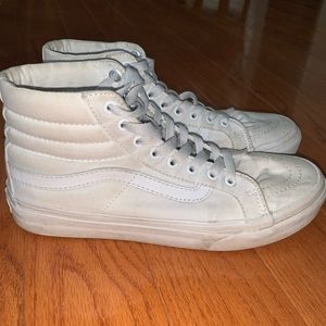 White VANS Canvas Sk8-HI